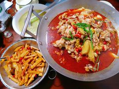 -昱龙大盆牛蛙馆(三兴街总店)