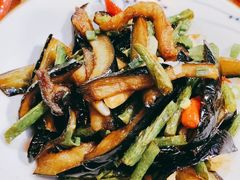 -柴窝堡22号辣子鸡·传承新疆菜