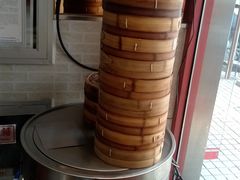 -聚笼鲜美食(凤凰街店)