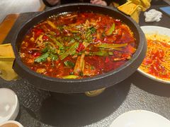 -万重锦·人文川菜馆(骡马市店)