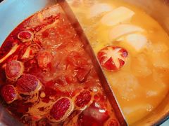 -湊湊火锅·茶憩(新中关购物中心店)