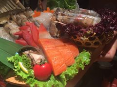-湊湊火锅·茶憩(新中关购物中心店)