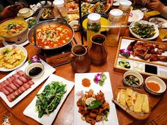 -老滇山寨•云南特色菜•地方菜•民族风情歌舞表演(金碧店)