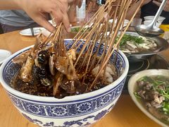 -大众跷脚牛肉馆·非遗传承单位(峨眉山店)