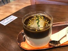 -ZING COFFEE 镜咖啡