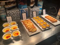 -广州万富希尔顿酒店·感趣自助餐厅·金秋蟹宴生蚝海鲜刺身