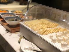 -中航泊悦酒店·云庭咖啡厅(虹桥机场T2店)