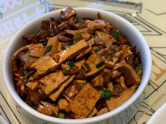 柴火香干炒肉-俏九州·小炒黄牛肉(华润万象汇店)