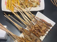 -串王阿三烧烤·小龙虾·烤鱼(拱墅胜利河美食街店)