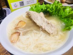 特级龙骨面线汤-松发肉骨茶SongFa(静安嘉里中心店)