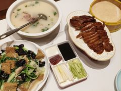 -梅利汴京烤鸭•开封豫菜地标店(东大街店)