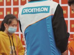 -迪卡侬(顺峰山店)