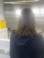 -首脑美发沙龙