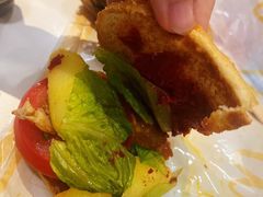 延边风味芝芝板烧鸡腿堡尝鲜套餐-麦当劳(捞品城店)