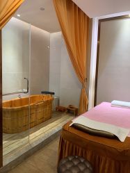 -苑苑vbeauty科技美容SPA