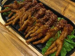 辣鸡爪-百年石锅饭·朝鲜族传统民餐