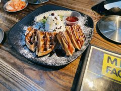 奶油华夫饼-MI WU FACTORY米屋美食工厂餐厅(绿地店)