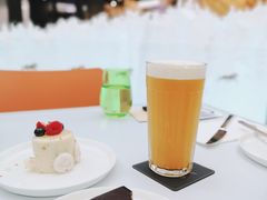 菠萝青茶奶盖-视博茶点(美狮美高梅店)