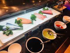 -上海西藏大厦万怡自助餐厅(徐汇店)