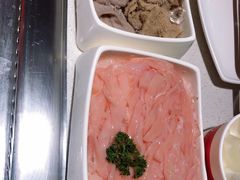 -海底捞火锅鲜切牛肉主题店(长寿路店)