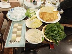 -福娣·金沙银贝海鲜火锅