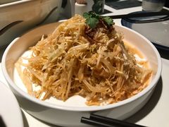 -八府香鸭·啫啫煲(华山路店)