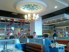 大堂-鑫海汇海鲜烤肉火锅自助(七彩城店)