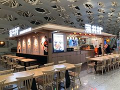 -瑞幸咖啡(深圳宝安机场国内到达厅店)