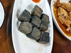 -芦茨金富饭庄·25年老字号·专做稻草鸡