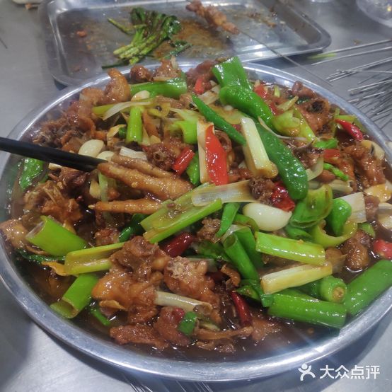 大刚炒鸡龙虾烧烤(沂龙湾店)