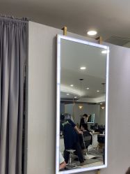 -八佰伴8008星级形象店