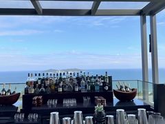 -瑰丽酒店·海吧·天际下午茶·现场DJ·天台酒吧
