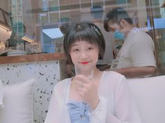 -Line 咖啡(石厦花园店)