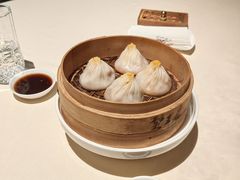 -成隆行·蟹王府(淮海店)