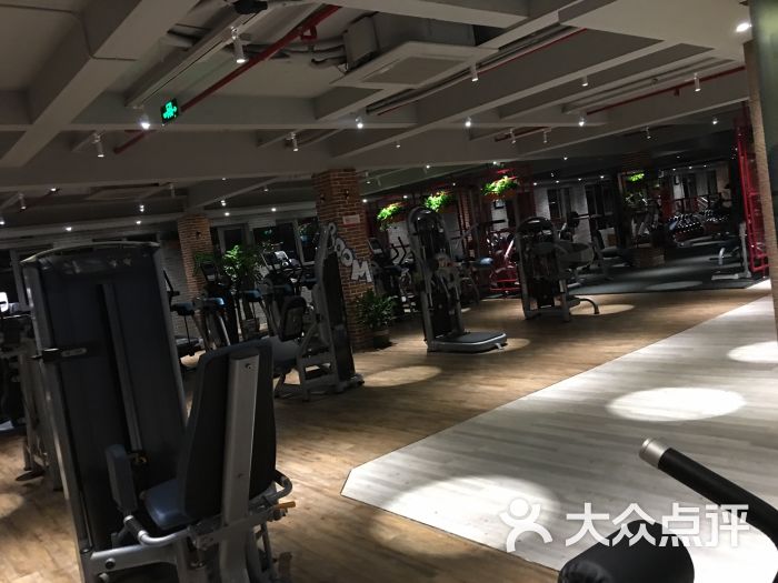 领尚国际健身会所图片 - 第12张