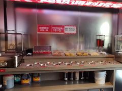 -佰人王串串香火锅(洋珠巷店)