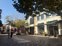 -比斯特上海购物村精品奥特莱斯