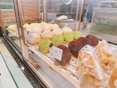 -奈雪的茶(亨特国际广场店)