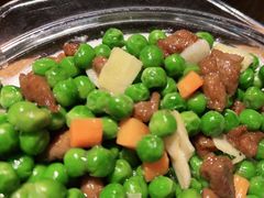 青豆牛肉粒-渝信川菜 · 川味家常菜(长安店)