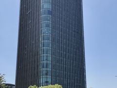 -上海跨国采购会展中心