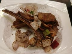 -聚汇三少·龙虾·中餐厅(莫邪路新天地店)