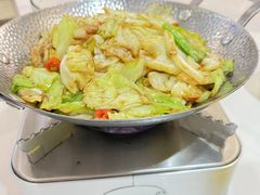 -湘当有饭剁椒鱼头(世茂广场店)