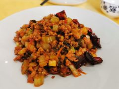 黑红三剁双拼-蝴蝶泉宾馆-中餐厅