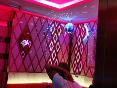 -欢乐空间KTV(奥山世纪城店)