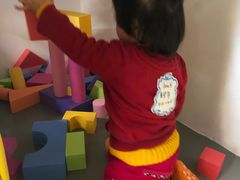 -小门牙好性格托育(北外滩中心)