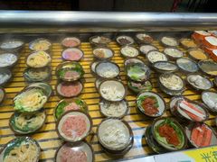 -尚品海鲜肥牛自助火锅(湖明店)