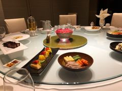 -御花园酒店(希尔顿店)
