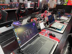 -ROG玩家国度(美罗城店)