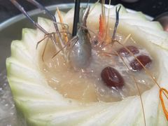 -得意咚瓜·顺德鱼生·冬瓜火锅(深圳首店)