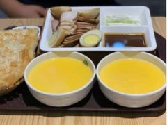 -李连贵熏肉大饼(金隅嘉品Mall店)